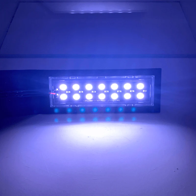 UP AQUA CA-L9 Multi-Function Clip Light w/ USB plug - Image 5